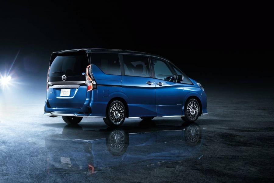  Nissan Serena Autech (C27) 2019 года  (фото 16 из 17)